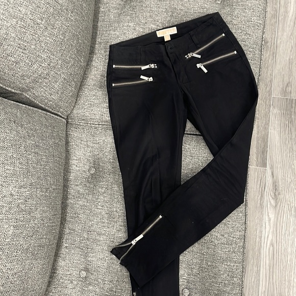 MICHAEL Michael Kors Pants - Michael Kors Black Skinny leg pants